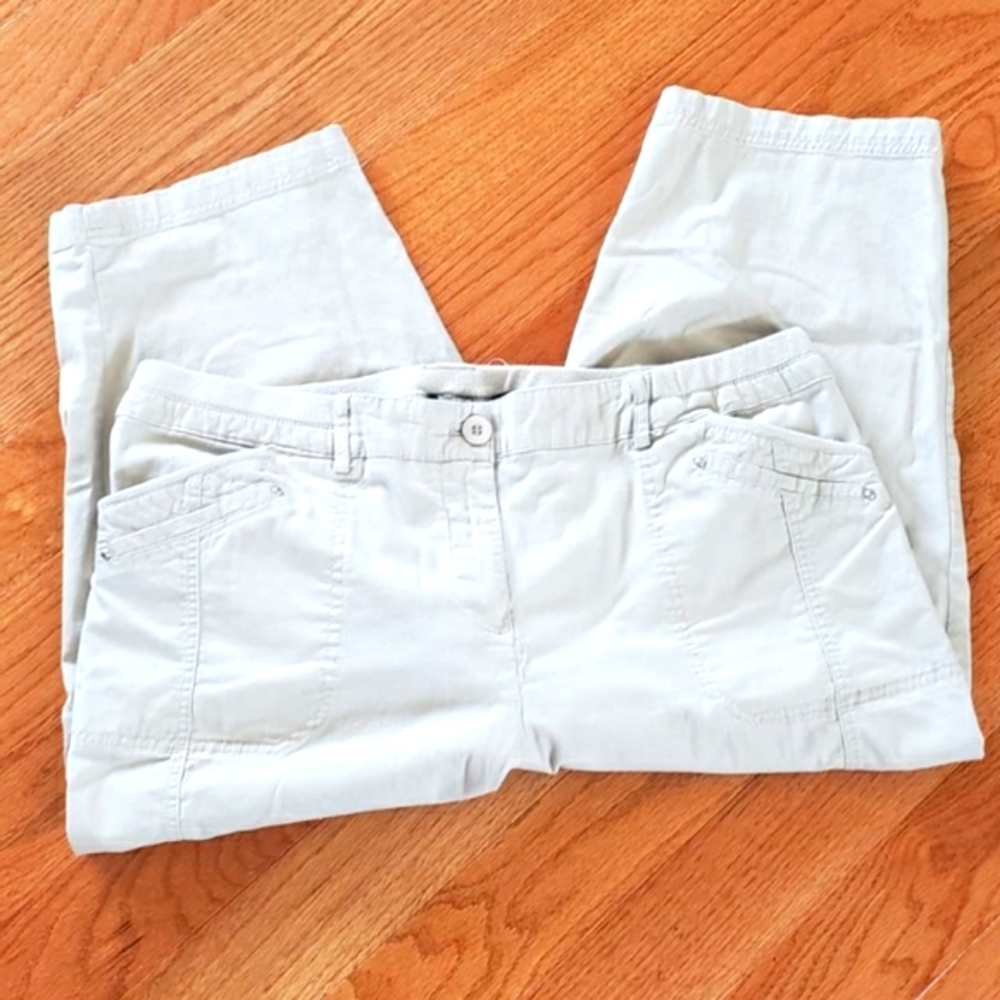 BRIGGS TAN CAPRIS